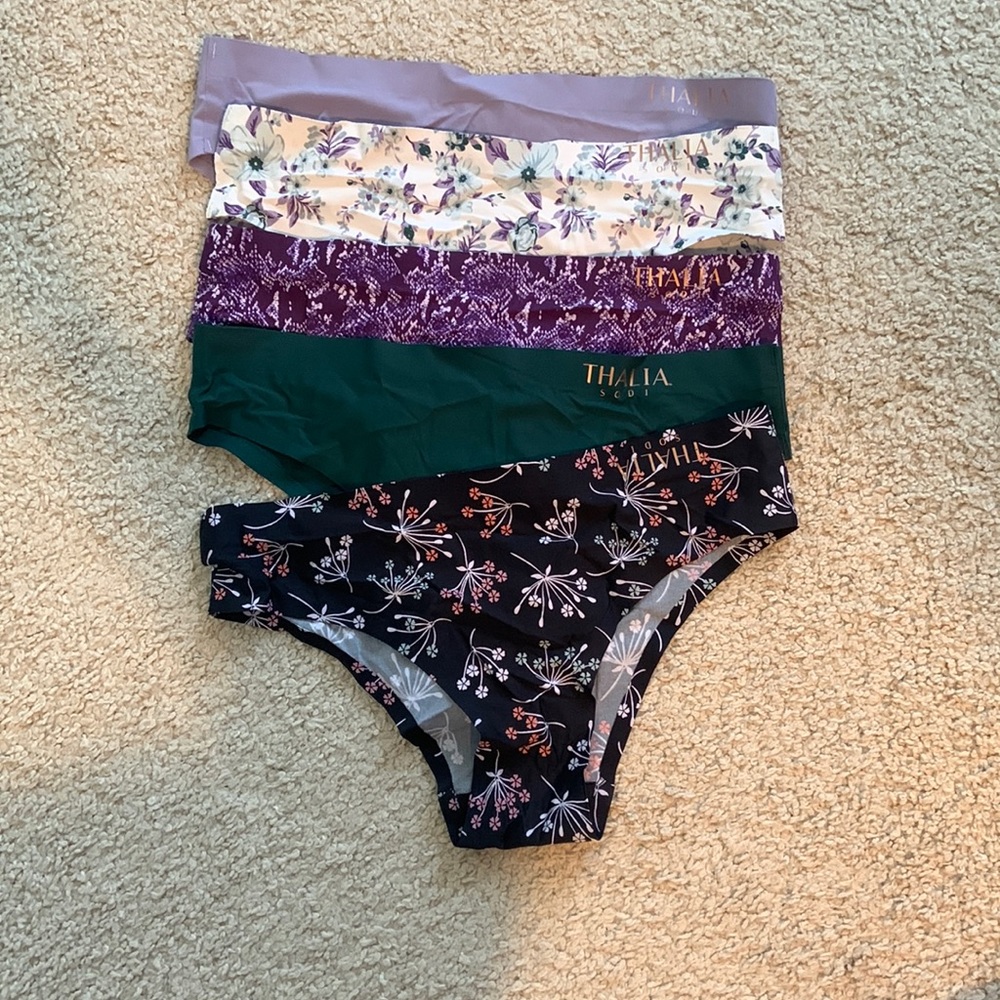 Brand new Thalia soda underwear. Set of 5
